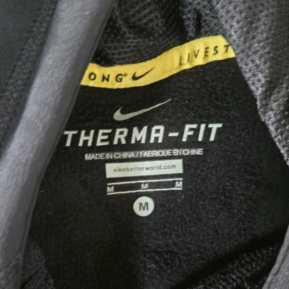 Nike Livestrong Hoodie, Size Medium - Picture 2 of 5